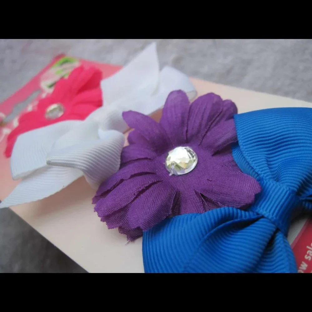 4 Goody Silk Flower & Bow Salon Clips Gem Diamond Center Fabric Covers Hair Clip